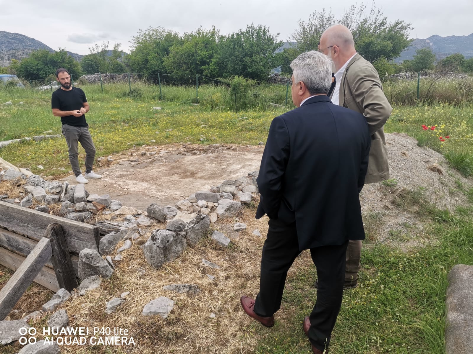 Посещение на посланик С. Димитров на археологическия обект „Дукля“ в рамките на дейностите по изпълнение на проект  “DoM: Doclea Mosaic - Diversifying of Touristic Portfolio of Podgorica”, финансиран по линия на българската ОПР